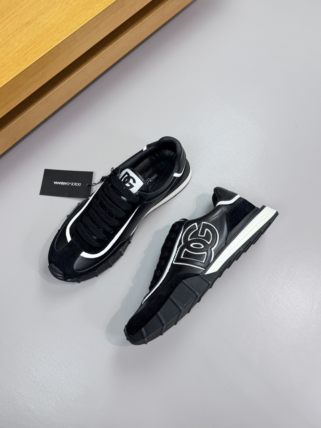 olce & Gabbana shoe